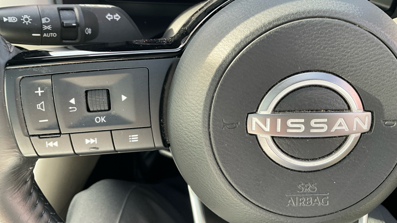 Nissan Qashqai 1.3 DiG-T MH Tekna 5dr Petrol Hatchback